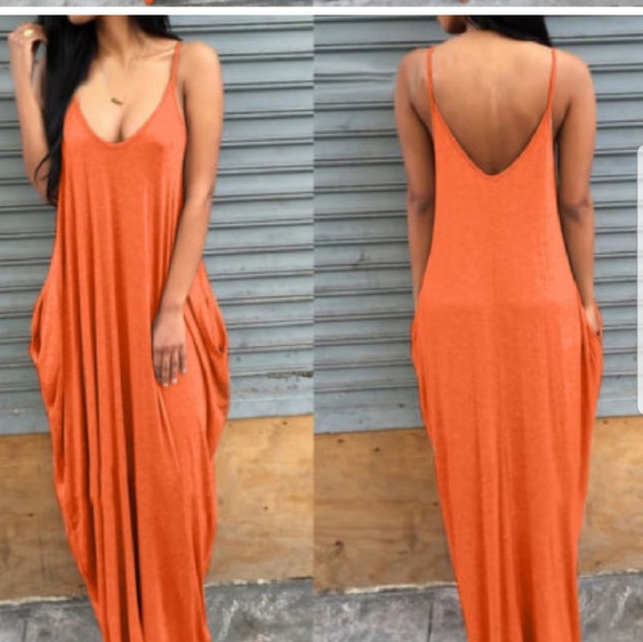 Dresses & Skirts - Soft- Comfy V-Neck Dress w/Pockets